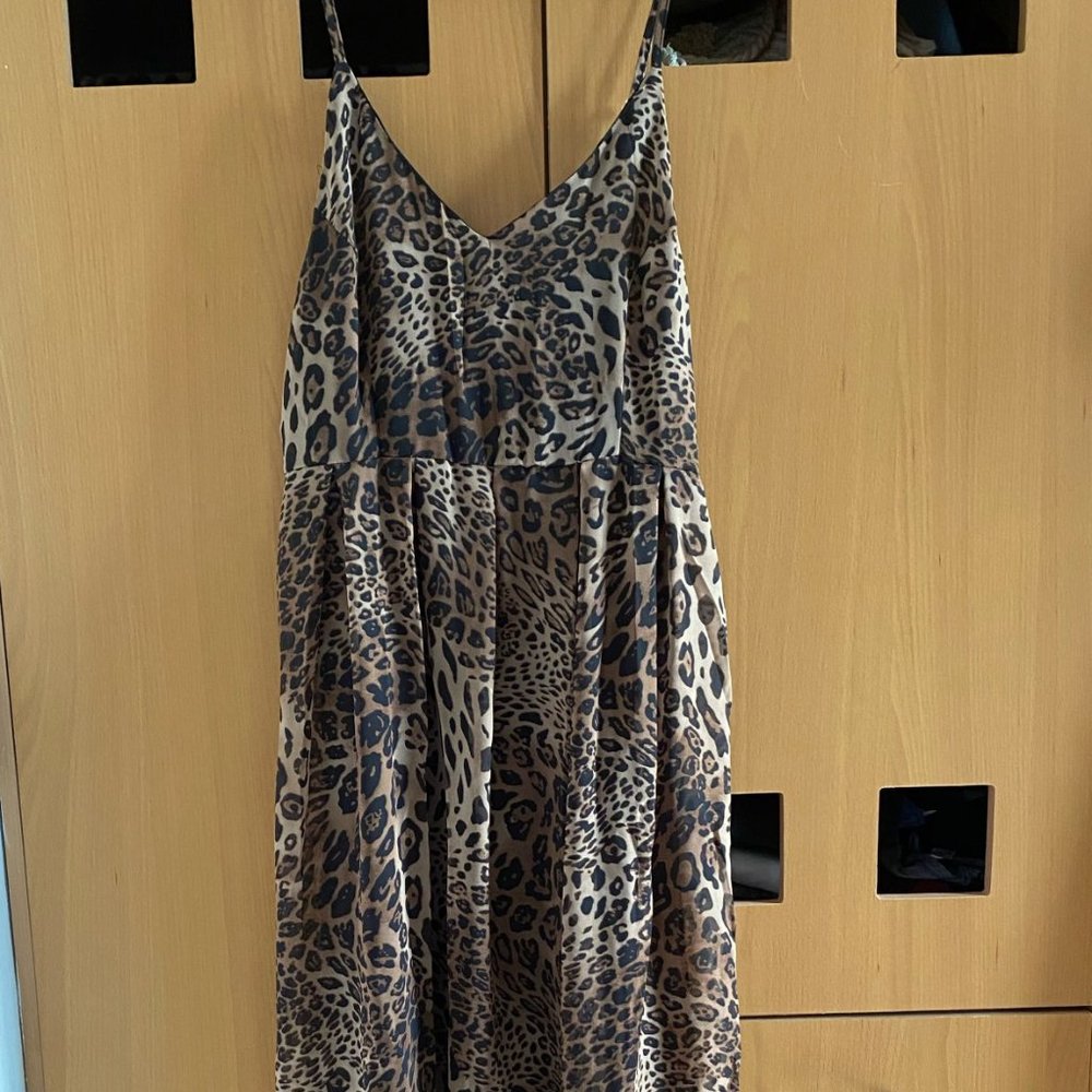 LEOPARD PRINT MAXI DRESS - Picture 5 of 8